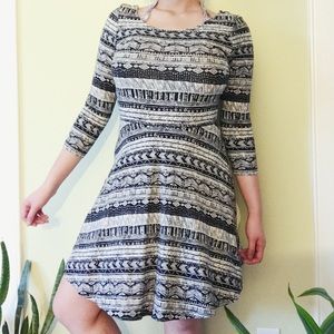 Black & White Patterned Dress (M)
